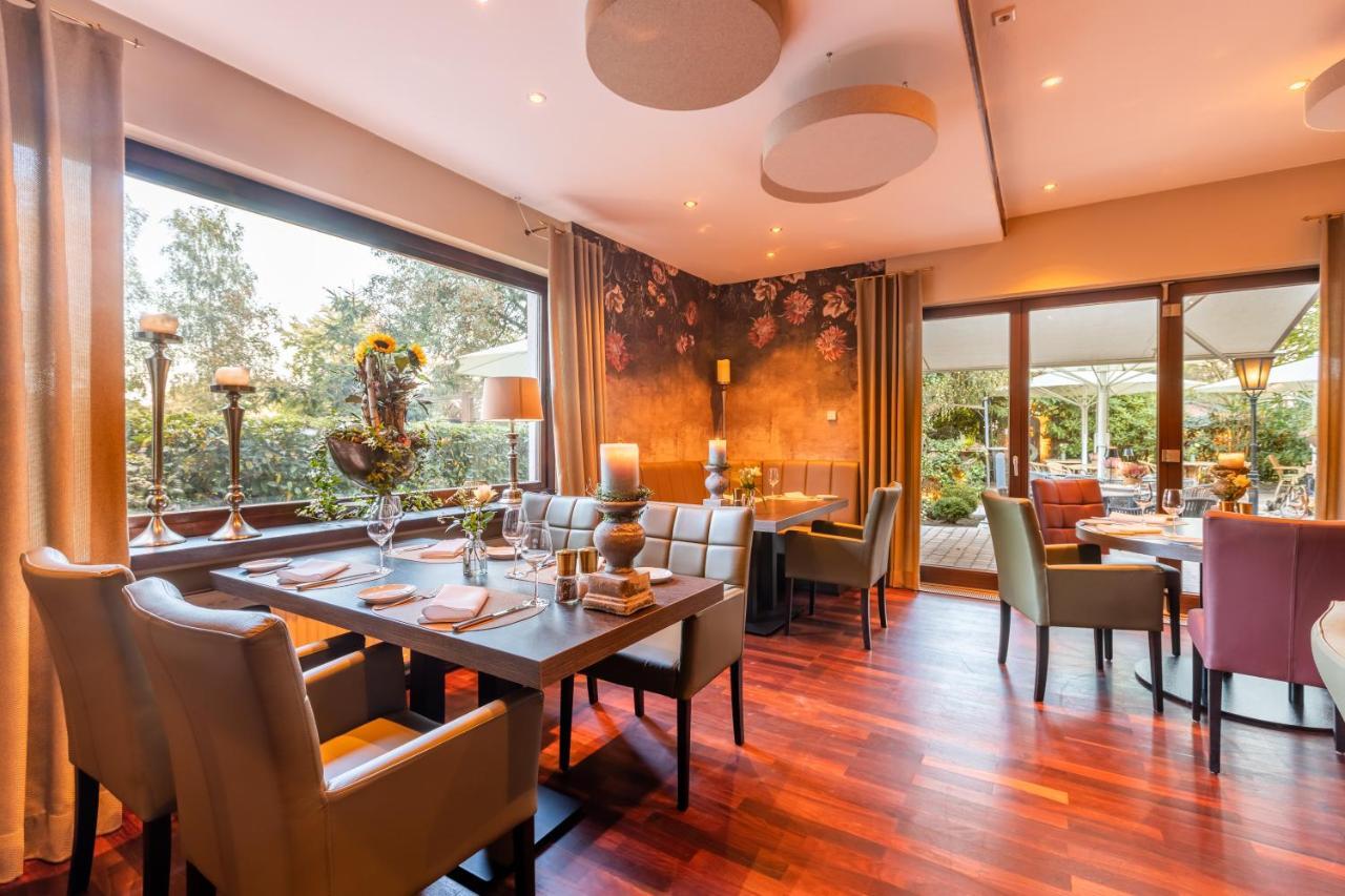 Burgdorfs Hotel & Restaurant Hude  Eksteriør billede