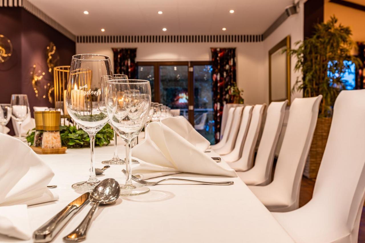 Burgdorfs Hotel & Restaurant Hude  Eksteriør billede